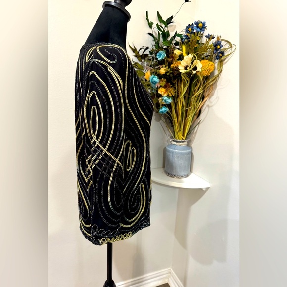 Christopher & Banks Black and Gold Embellished 3/4 Sleeve Blouse size Medium - Picture 4 of 7